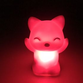 Hot Sale LED Fox Night Light Home Bedroom Desktop 7 Changing Colors Lovely Fox Shape LED Night Light Decoration Bedside Lamp (Option: Package box)